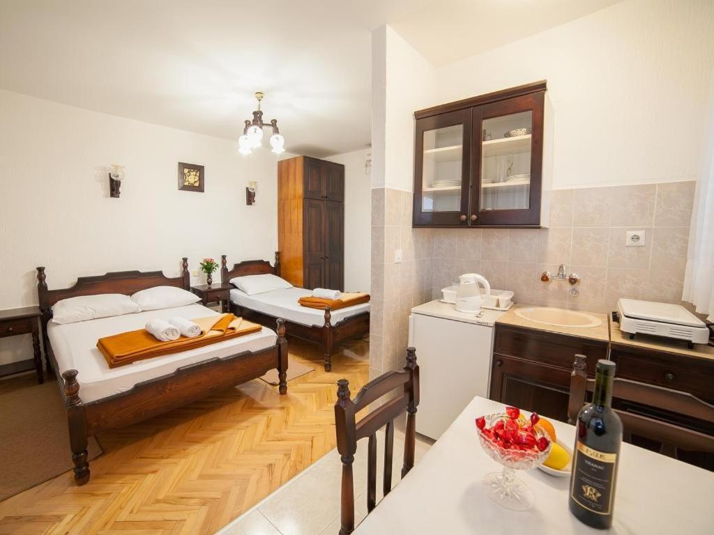 Guest House 4M Petrovac ห้อง รูปภาพ