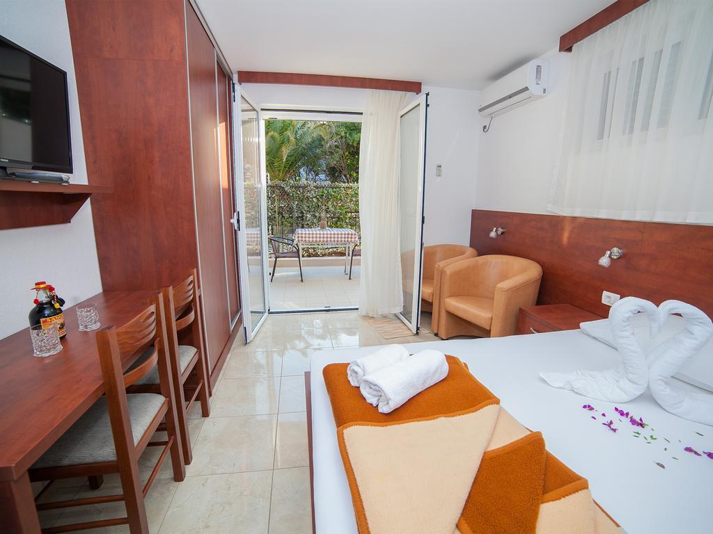 Guest House 4M Petrovac ห้อง รูปภาพ