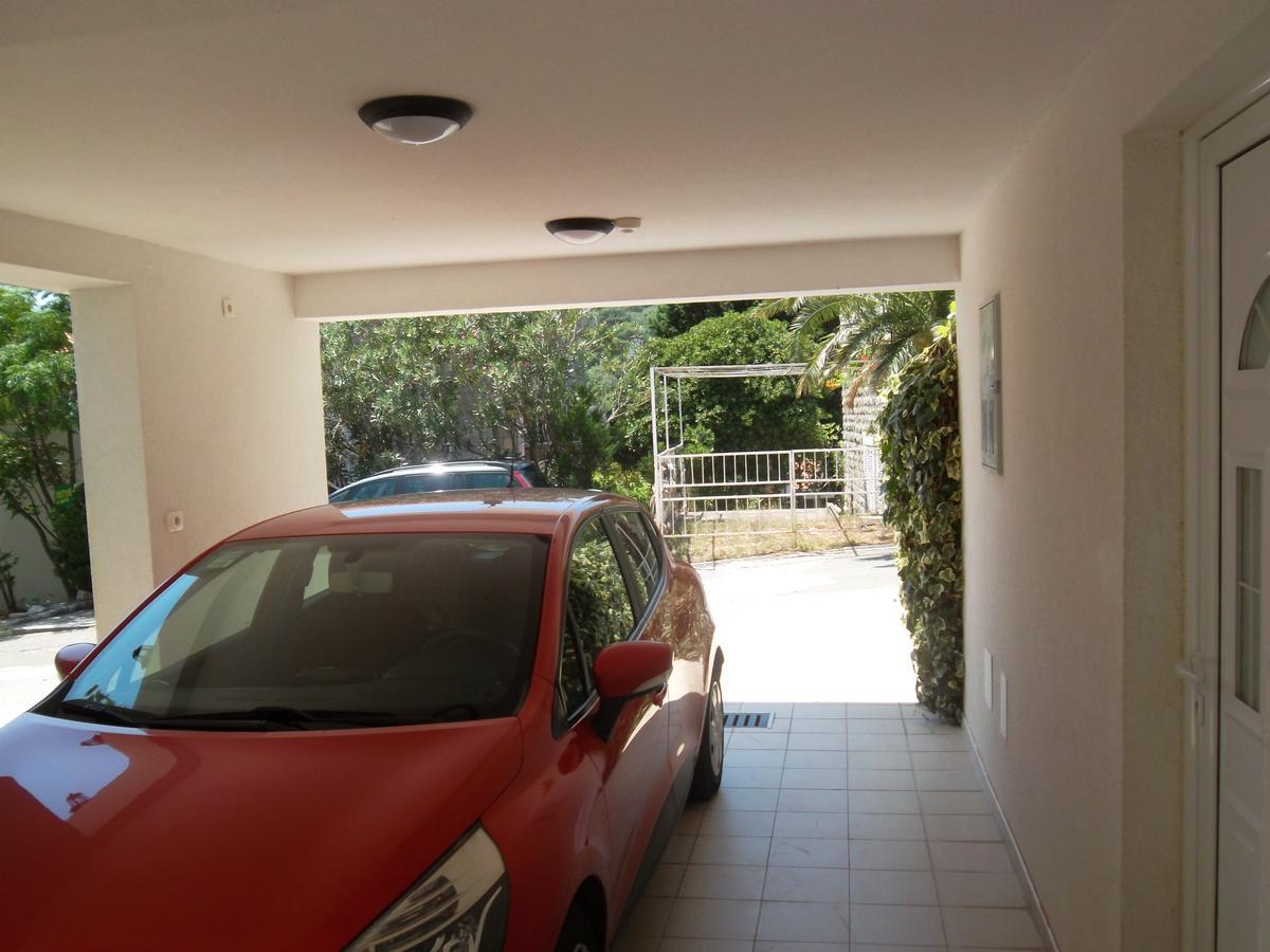 Guest House 4M Petrovac ภายนอก รูปภาพ